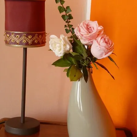 La Demeure Du Chateau Bed & Breakfast