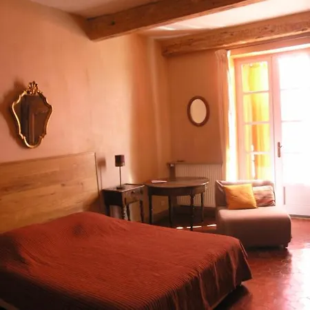La Demeure Du Chateau Couette-café 2*