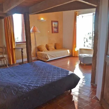 Couette-café La Demeure Du Chateau 2*